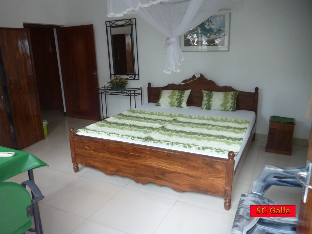 01Gruenes Zimmer 1s.jpg